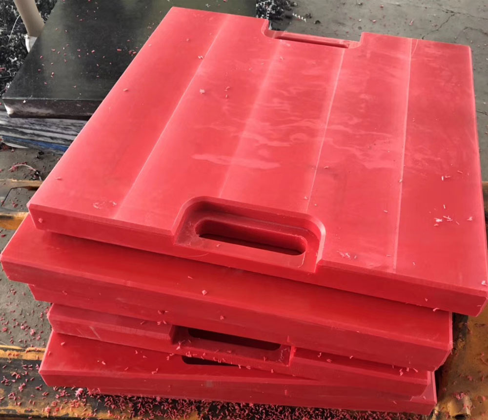 Bantalan Cadik Derek