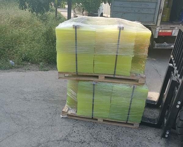 Lembaran Poliuretan Anti-Statis Dibuat