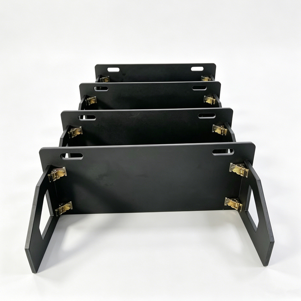 Papan Pantul Sepak Bola