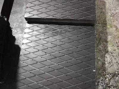 Bantalan Outrigger Derek Komposit