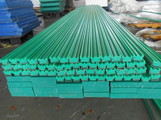 Strip Keausan Plastik Uhmwpe Uhmwpe Plastic Wear Strip