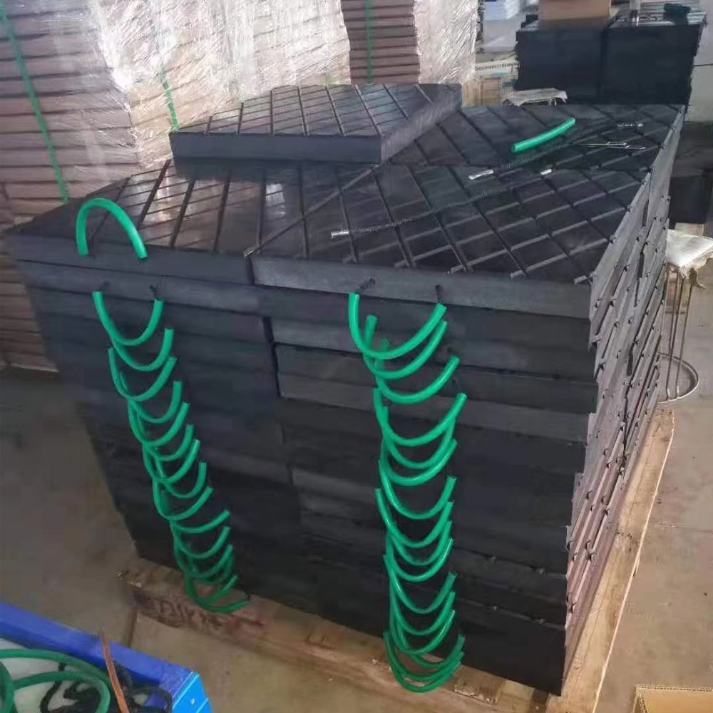 Tikar pelindung lantai plastik polietilen Plastic polyethylene floor protection mats